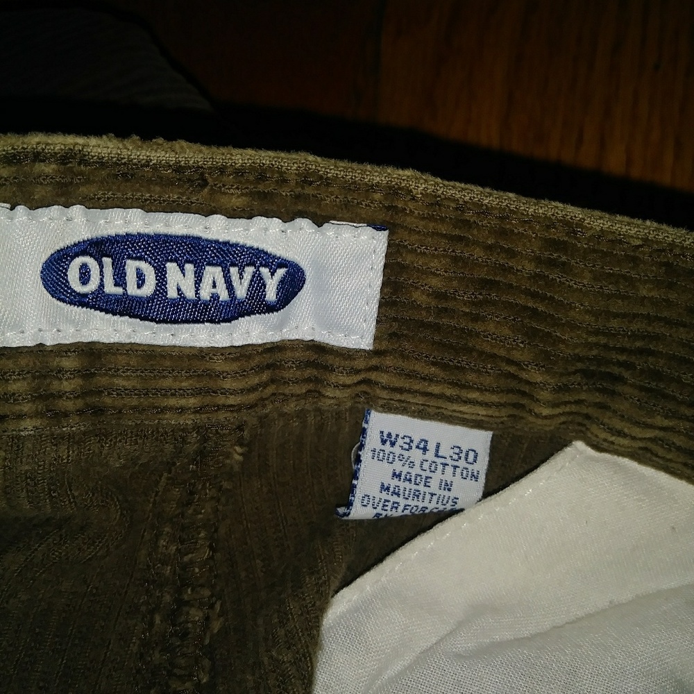 Old navy men's brow corduroy